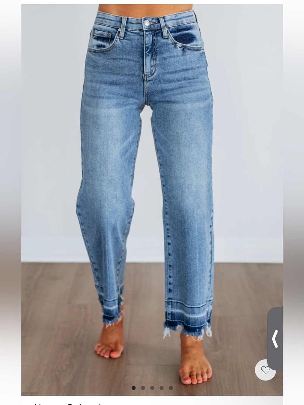 Women’s Saige High‎ Rise Straight Leg Medium Wash Jeans